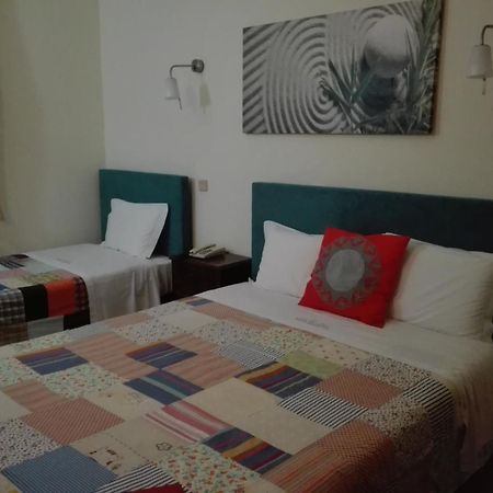 Hotel Kamanga Tomar Camera foto