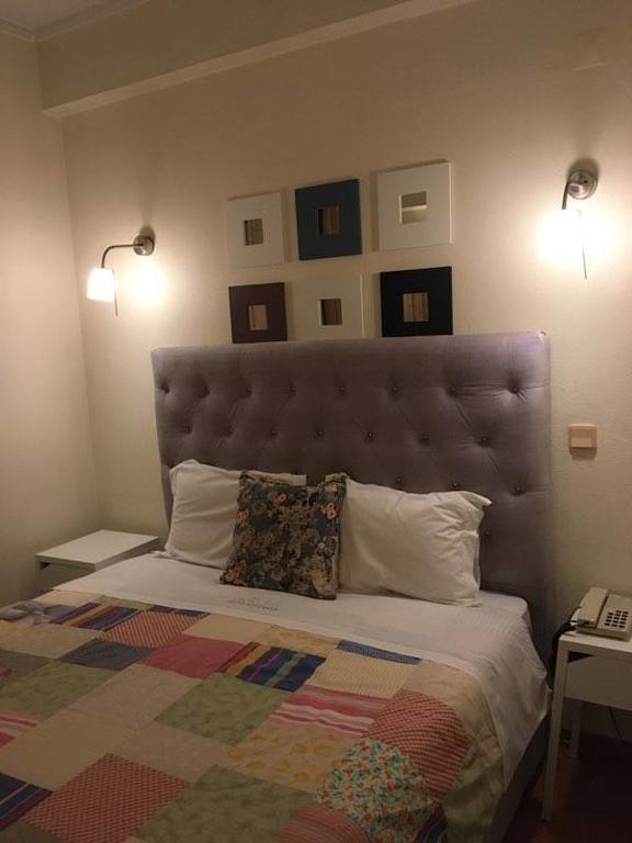 Hotel Kamanga Tomar Esterno foto